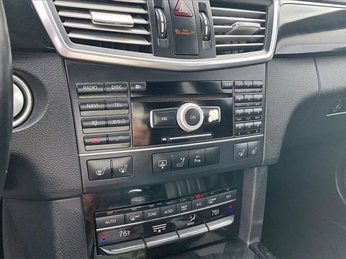 Used 2011 Mercedes-Benz E 550 Sedan image 14
