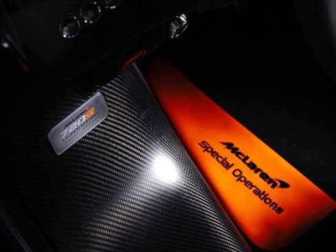 Used 2018 McLaren 720S Performance image 24