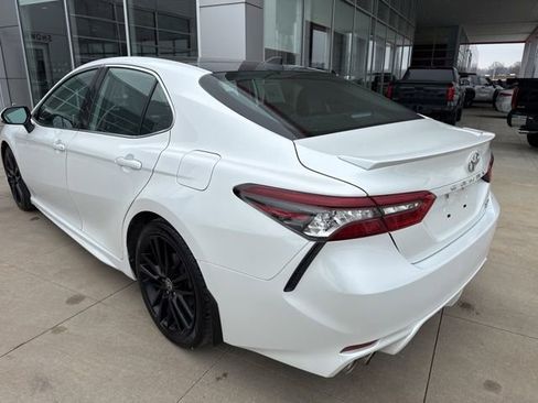 Used 2022 Toyota Camry XSE image 5