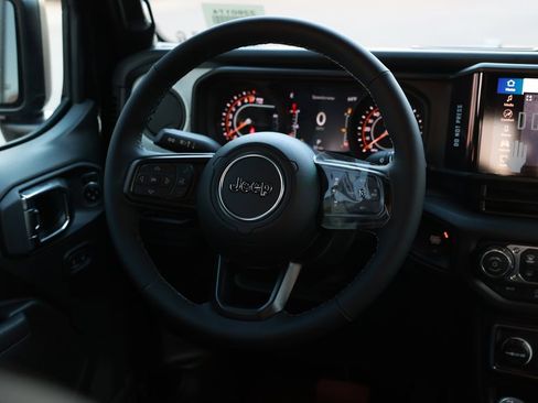 New 2026 Jeep Gladiator Sport image 22