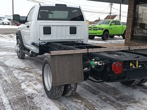 New 2024 RAM 5500 Tradesman image 5