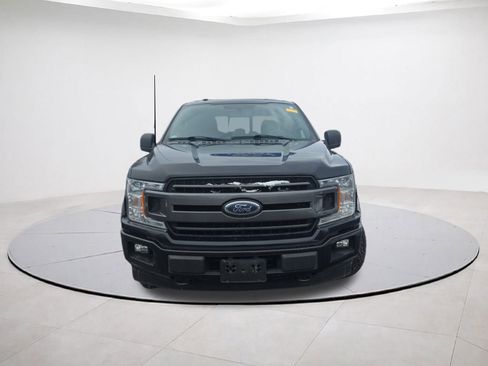 Used 2018 Ford F150 XLT w/ Equipment Group 302A Luxury image 2