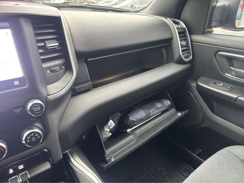 Used 2022 RAM 1500 Big Horn AWD/4WD image 26