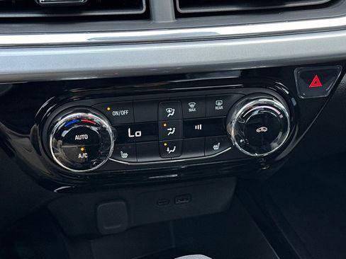 New 2026 Chevrolet Trax LT FWD image 20