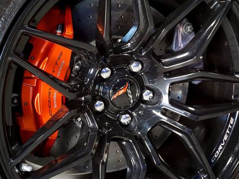 Used 2025 Chevrolet Corvette Z06 w/ Z07 Performance Package image 51