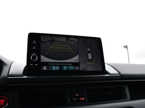 Used 2023 Honda Pilot TrailSport image 21