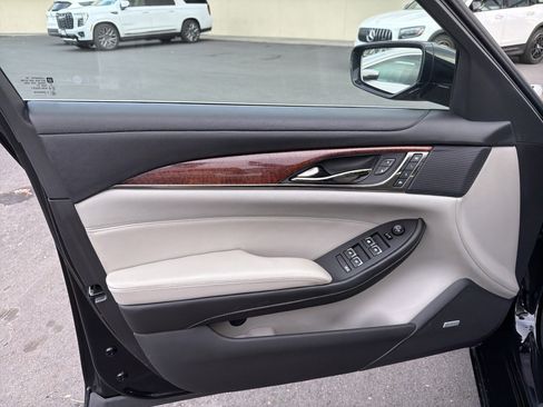 Used 2018 Cadillac CTS Sedan image 8