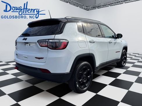 Used 2024 Jeep Compass Trailhawk AWD/4WD image 5