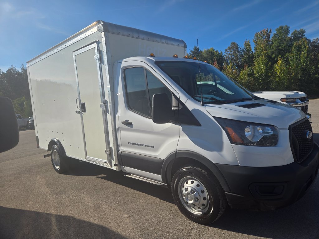 Used 2023 Ford Transit 350 DRW RWD image 2