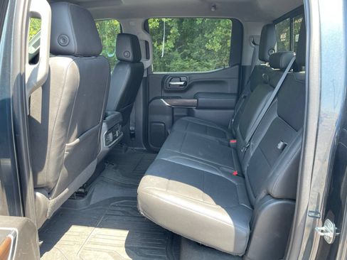 Used 2020 GMC Sierra 1500 SLT RWD image 31