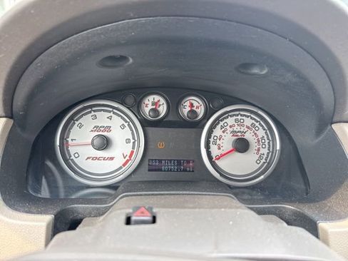 Used 2011 Ford Focus S image 11