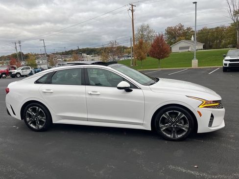 Used 2022 Kia K5 EX w/ EX Premium Package FWD image 6