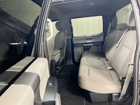 Used 2018 Ford F150 XLT w/ Equipment Group 302A Luxury AWD/4WD image 22