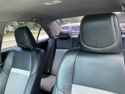 Used 2014 Toyota Camry SE FWD image 24