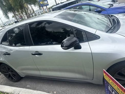 Used 2022 Toyota Corolla SE FWD image 5