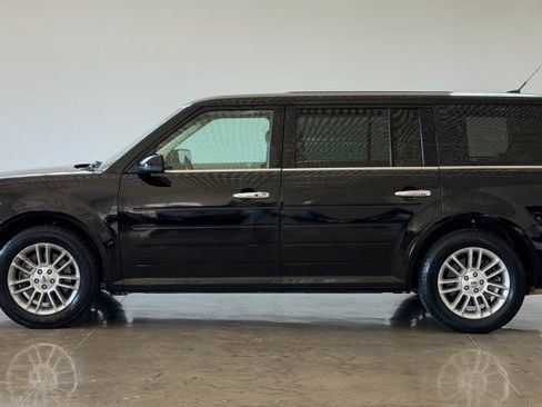 Used 2018 Ford Flex SEL w/ Equipment Group 202A FWD image 4