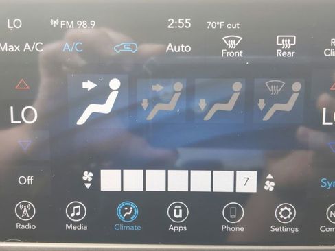 Used 2018 Chrysler Pacifica Touring Plus w/ S Appearance Package image 25