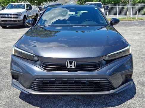 Used 2024 Honda Civic Sport image 2