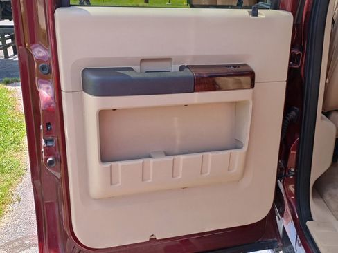 Used 2008 Ford F250 4x4 Crew Cab Super Duty image 16