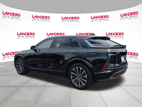 Used 2024 Cadillac Lyriq Sport w/ LPO, Floor Liner Package AWD/4WD image 5