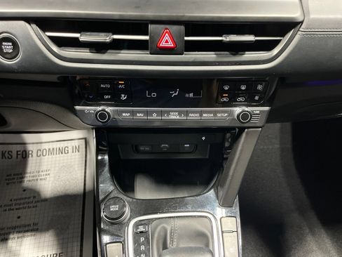 Used 2024 Kia Seltos EX AWD/4WD image 30