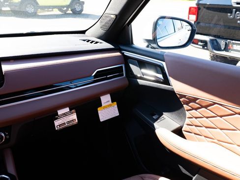 New 2026 Mitsubishi Outlander SEL image 10