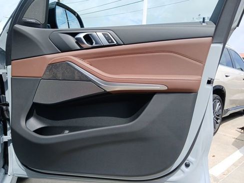 New 2026 BMW X5 sDrive40i RWD image 17