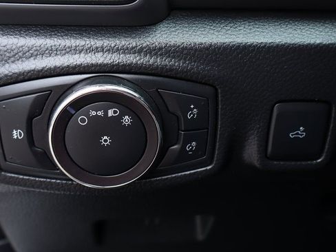 Used 2019 Ford Ranger XL w/ Equipment Group 101A Mid image 16