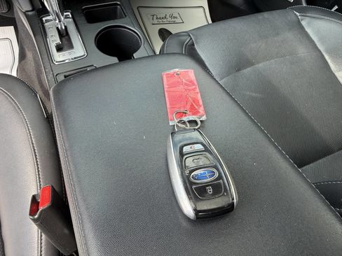 Used 2015 Subaru Legacy 2.5i Limited image 16