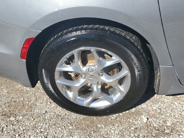 Used 2019 Chrysler Pacifica Limited FWD image 5