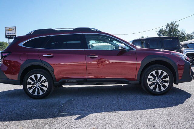 Used 2024 Subaru Outback Touring XT w/ Tech Package 3 AWD/4WD image 3