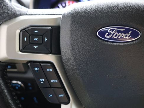 Used 2022 Ford F250 Lariat w/ Lariat Ultimate Package AWD/4WD image 29