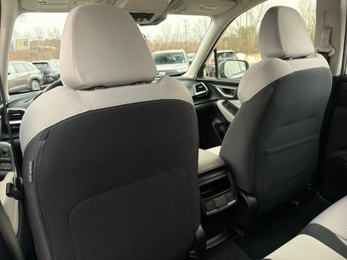 Certified 2023 Subaru Forester image 19