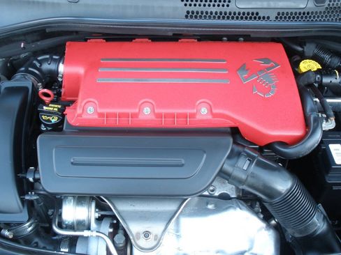 Used 2013 FIAT 500 Abarth FWD image 13