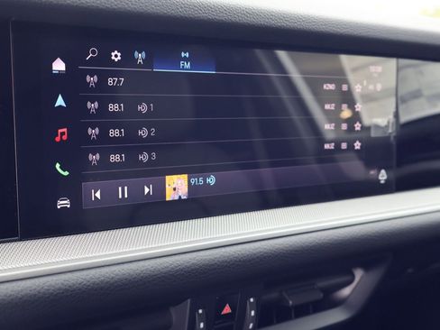 New 2026 Porsche Cayenne AWD/4WD image 17