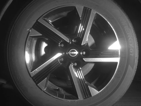 Used 2025 Nissan Sentra SV image 12