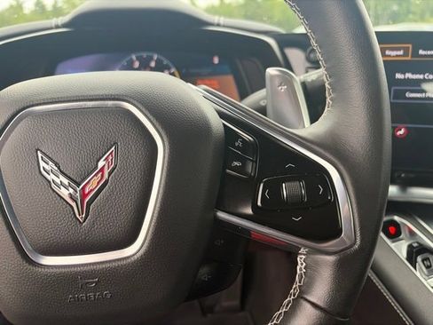 Used 2022 Chevrolet Corvette Stingray Coupe w/ 1LT RWD image 16