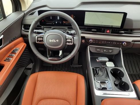 New 2026 Kia Carnival EX FWD image 14