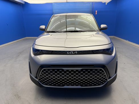 Used 2024 Kia Soul EX FWD image 3