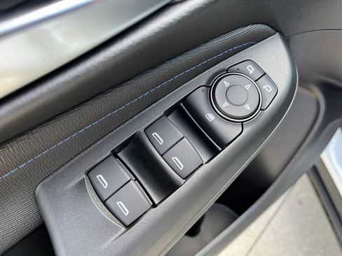 New 2026 Buick Envista Sport Touring w/ Convenience I Package FWD image 9