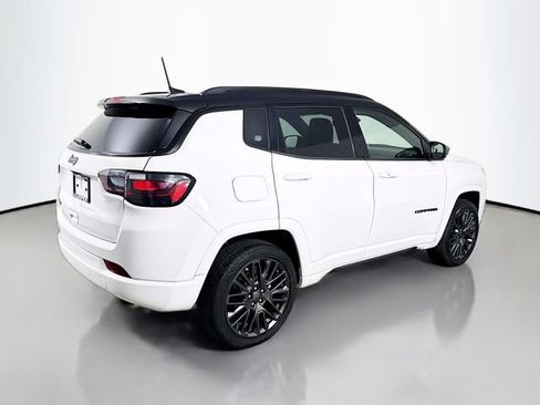Used 2022 Jeep Compass High Altitude AWD/4WD image 5