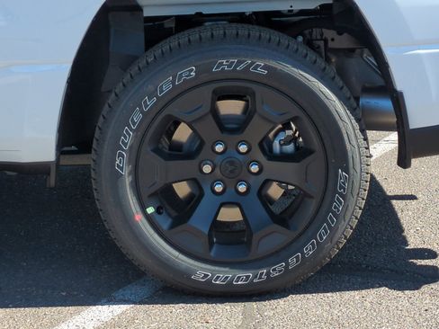 New 2026 RAM 1500 Express image 26