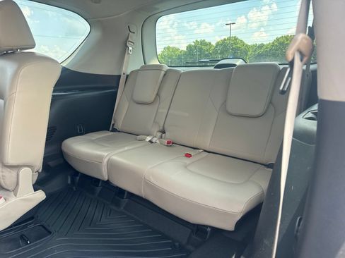 Used 2020 Nissan Armada SL w/ Premium Package AWD/4WD image 17