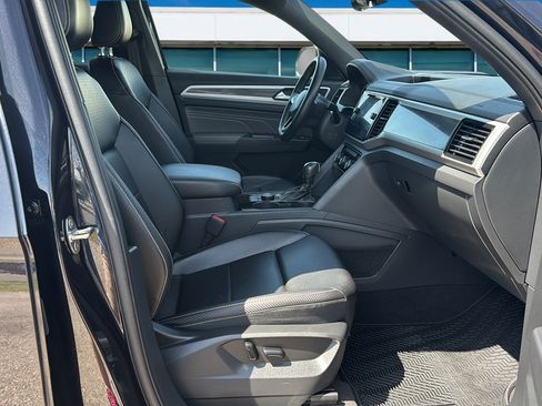 Used 2021 Volkswagen Atlas Cross Sport SEL w/ Cross Sport MDO Package AWD/4WD image 29