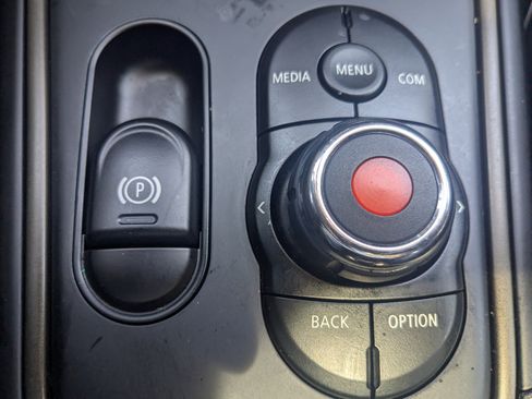Used 2022 MINI Cooper Countryman FWD image 25