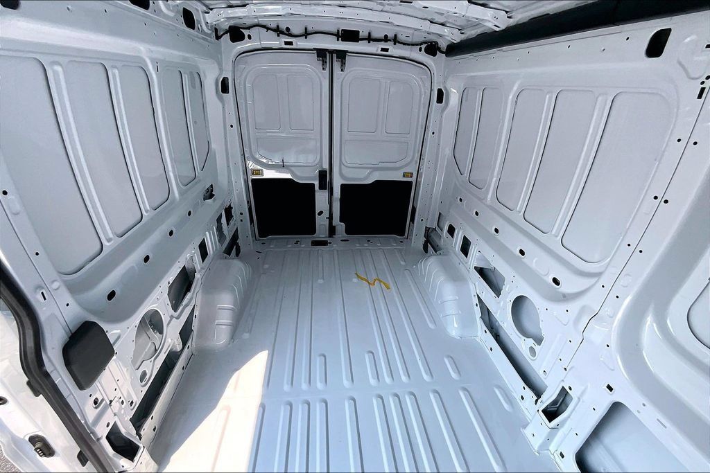 New 2026 Ford Transit 350 148 Medium Roof RWD image 10