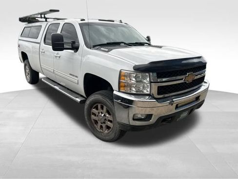 Used 2013 Chevrolet Silverado 2500 LTZ w/ LTZ Plus Package AWD/4WD image 5