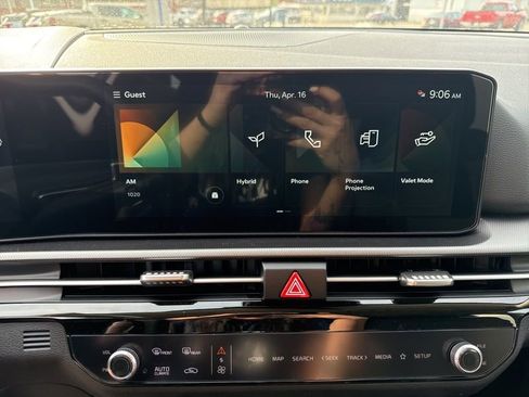 New 2026 Kia Sportage LX FWD image 31