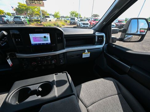 New 2026 Ford F250 XL w/ STX Appearance Package AWD/4WD image 28