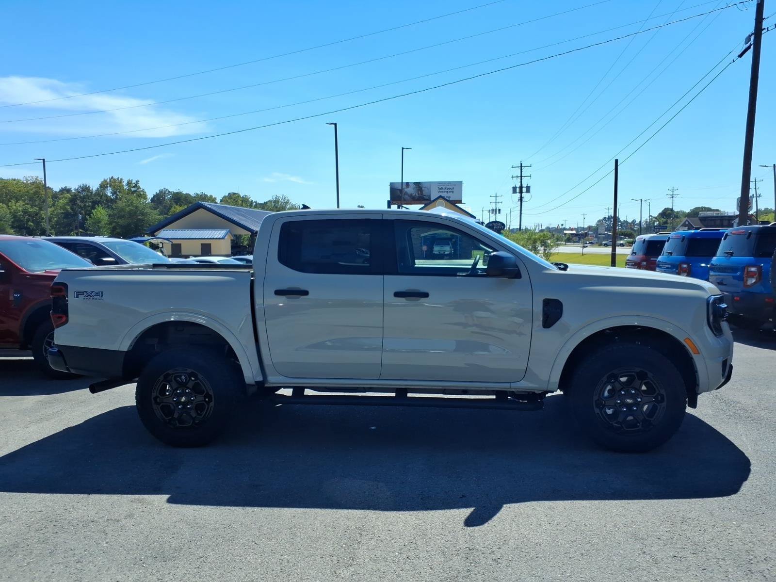 New 2026 Ford Ranger XLT w/ FX4 Off-Road Package AWD/4WD image 5